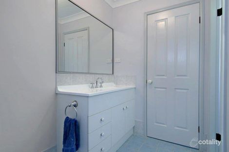 Property photo of 4 Elkin Close Raworth NSW 2321