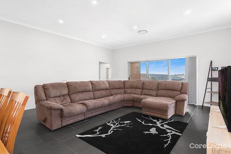 Property photo of 32 Rosella Circuit Gregory Hills NSW 2557