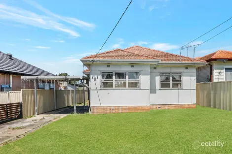 Property photo of 3 Brenan Street Fairfield NSW 2165