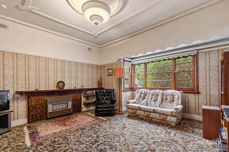 Property photo of 1 Hedderwick Street Essendon VIC 3040