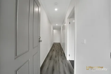 Property photo of 47 Surround Drive Mambourin VIC 3024