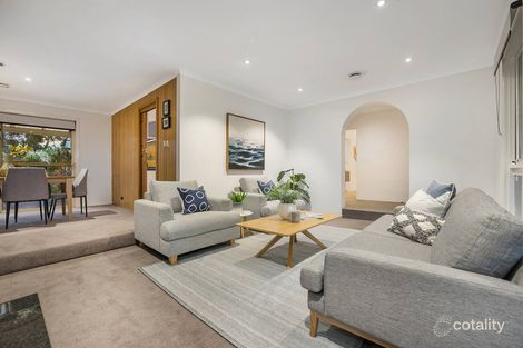 Property photo of 5 Fairway Drive Dingley Village VIC 3172