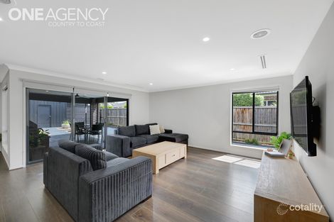 Property photo of 145 Twin Ranges Drive Warragul VIC 3820