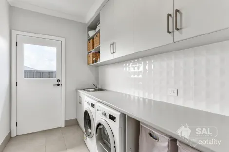 Property photo of 41 Lakes Park Drive Ob Flat SA 5291