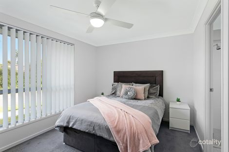 Property photo of 13 Hampton Court Woongarrah NSW 2259