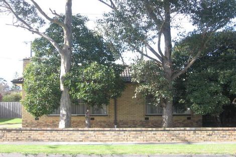 214 East Boundary Rd, Bentleigh East, VIC 3165