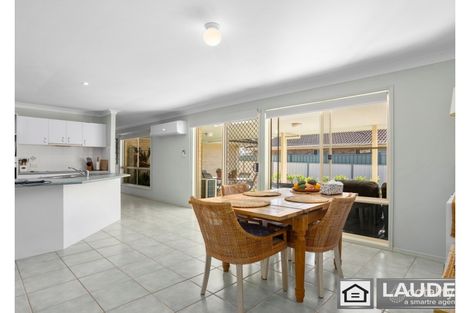 Property photo of 17 Ivy Crescent Old Bar NSW 2430