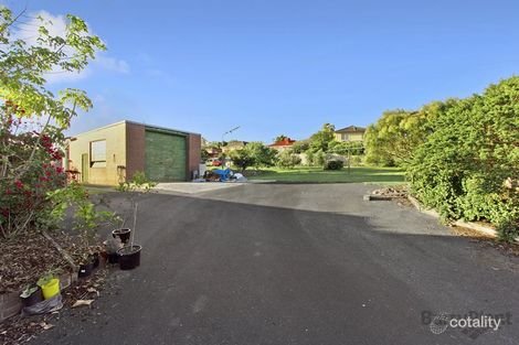 Property photo of 65 Lea Crescent Bundoora VIC 3083