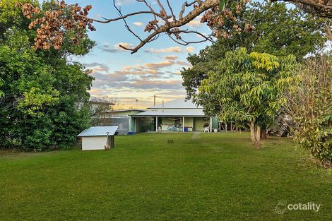 15 Cairnscroft St, Toogoolawah, QLD 4313