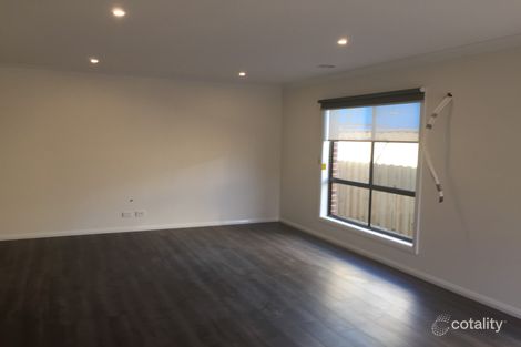 Property photo of 29 Viewbright Road Clyde North VIC 3978