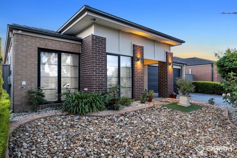 Property photo of 6 Ardent Crescent Cranbourne East VIC 3977