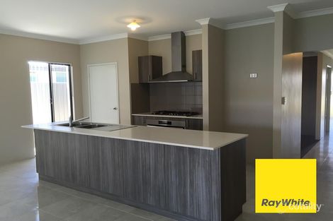 16 Drosera Pkwy, Dayton, WA 6055