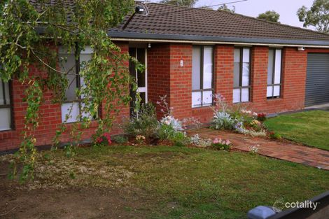 Property photo of 4 Topaz Court West Wodonga VIC 3690