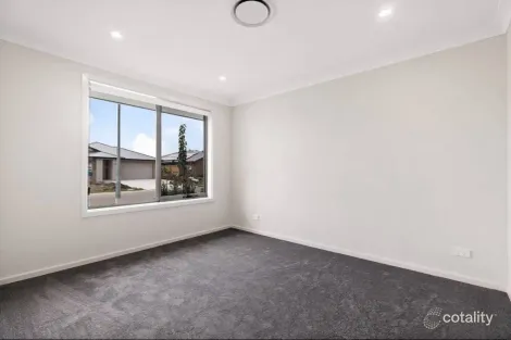 Property photo of 9 Waieela Way Anambah NSW 2320