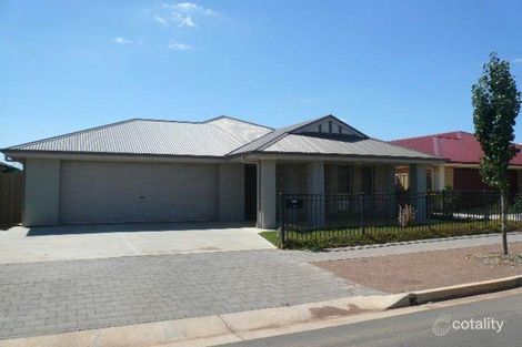 18 Eyre St, Munno Para, SA 5115