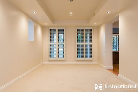 Property photo of 12 The Esplanade Narre Warren South VIC 3805