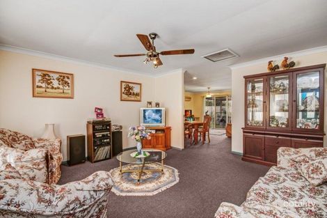 Property photo of 2/10 Warrigal Street Blackwall NSW 2256
