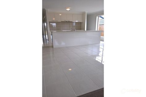 Property photo of 20 Violet Street Bunyip VIC 3815