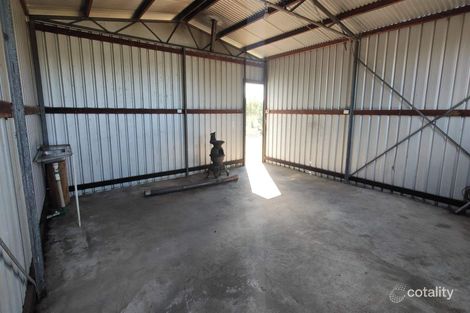 419 Sandringham Rd, Muckenburra, WA 6503