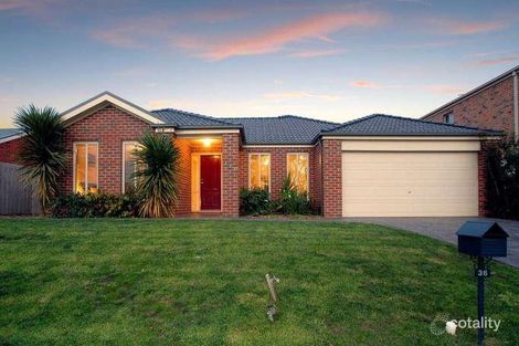 36 Balinga Dr, Skye, VIC 3977