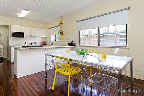 Property photo of 143 Roscommon Road Boondall QLD 4034