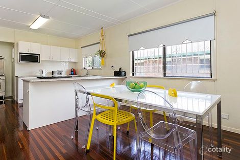 Property photo of 143 Roscommon Road Boondall QLD 4034