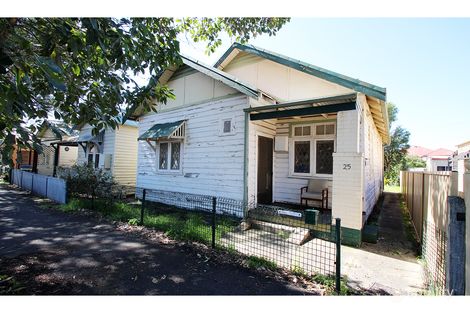 25 Lewis St, Islington, NSW 2296