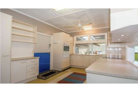 Property photo of 8 McKewen Street Svensson Heights QLD 4670