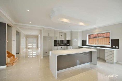 Property photo of 134 Lady Nelson Way Taylors Lakes VIC 3038