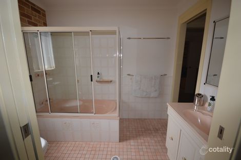 Property photo of 52 Candlagan Drive Broulee NSW 2537
