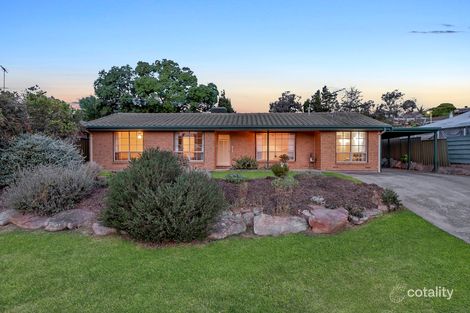 20 Kallamurra St, Hallett Cove, SA 5158