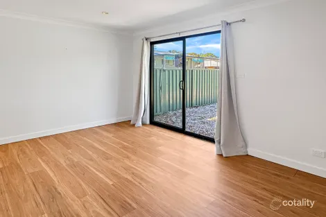 Property photo of 96A Kerry Crescent Berkeley Vale NSW 2261