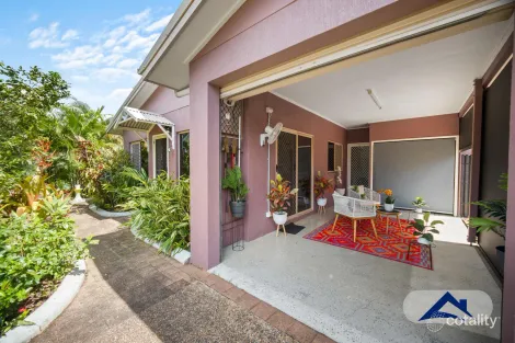 Property photo of 19 Dodd Court Mooroobool QLD 4870