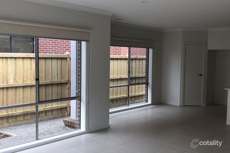 Property photo of 10 Auburn Drive Keysborough VIC 3173