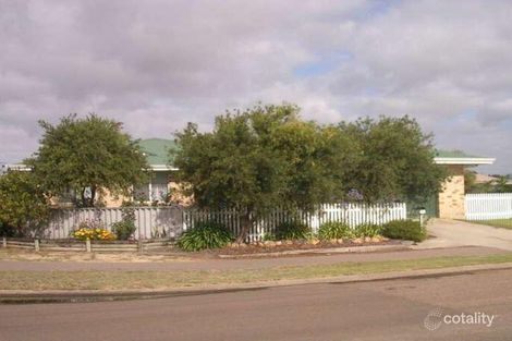 17 Doak Pl, Castletown, WA 6450