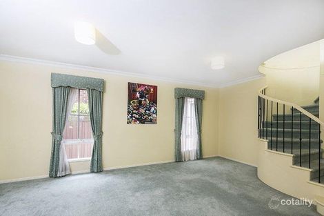 Property photo of 8 Crows Lane Glen Waverley VIC 3150