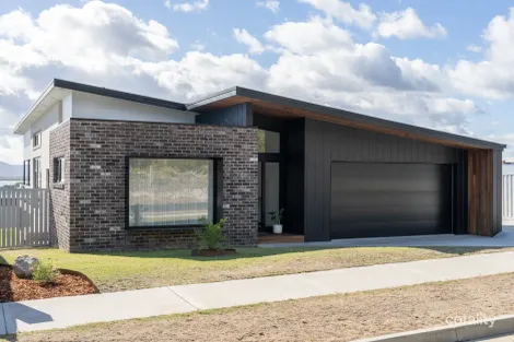 42 Bushland Ave, Hawley Beach, TAS 7307