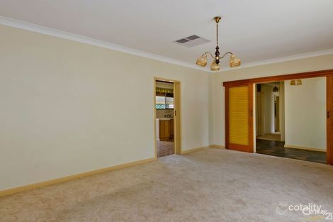 Property photo of 28 Sargent Parade Bellevue Heights SA 5050