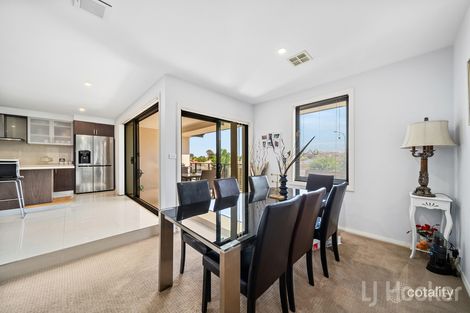 Property photo of 22 Donoghoe Crescent Queanbeyan East NSW 2620