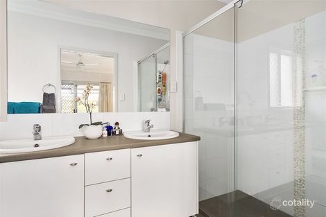 Property photo of 1 Alexander Close Mackenzie QLD 4156