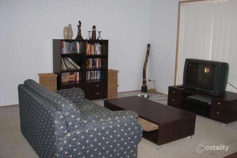 Property photo of 18 Crommelin Crescent St Helens Park NSW 2560