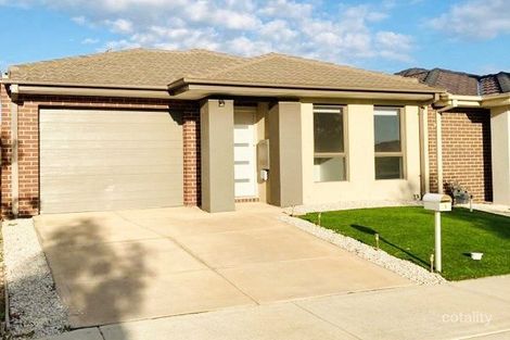 Property photo of 5 Moree Road Point Cook VIC 3030