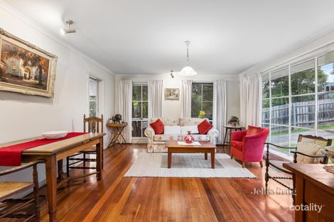 Property photo of 15 Tower Drive Briar Hill VIC 3088