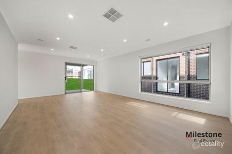 Property photo of 146 Eucalyptus Parade Donnybrook VIC 3064
