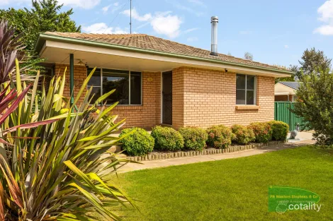 Property photo of 7 Evans Crescent Blayney NSW 2799
