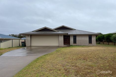 19 Tessmanns Rd, Kingaroy, QLD 4610