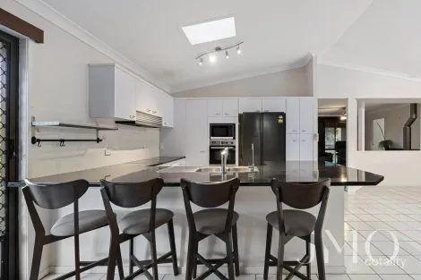 Property photo of 4 Beausang Place Ormeau QLD 4208