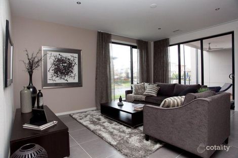 Property photo of 51 Huntington Drive Craigieburn VIC 3064