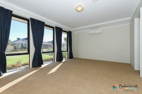 Property photo of 4 Turnberry Way The Vines WA 6069