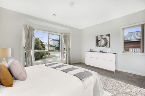 Property photo of 20 Windsor Rise Sunbury VIC 3429